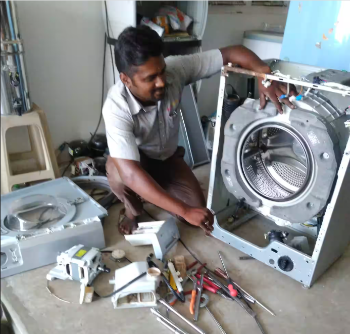repair-technician